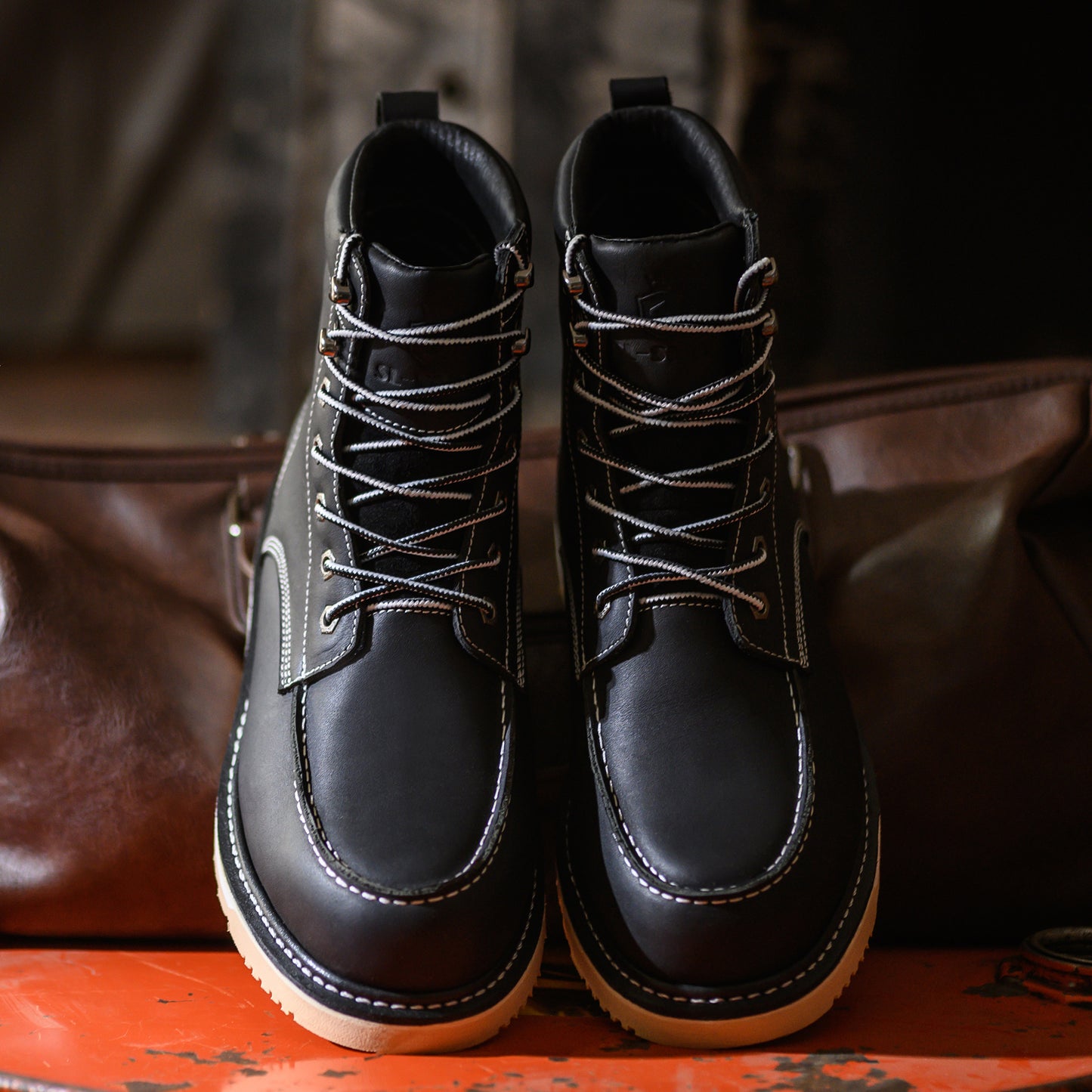 Handmade Soft Moc Toe Waterproof Good year-welted Boots 6’’ Classic Full Grain Leather Fashion